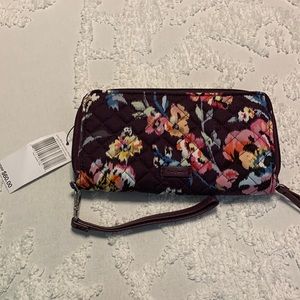 Vera Bradley RFID accordion wallet